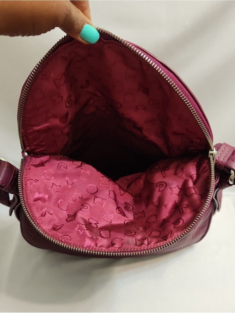 Marc By Marc Jacobs Classic Q Natasha Deep Burgundy Leather Shoulder Bag - Picture 6 of 16